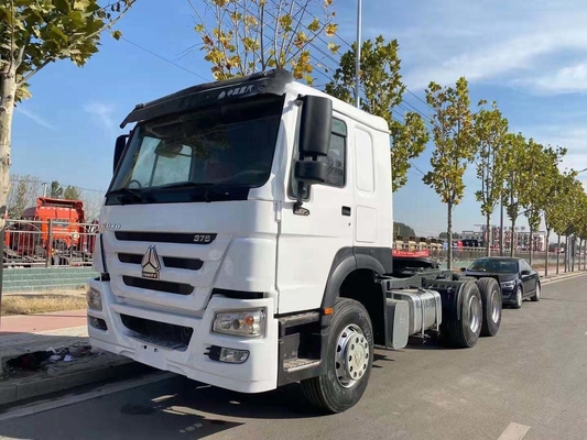 Sinotruk Used and Tractor Truck Tow Trailer 6*4 with Manual Transmission Type