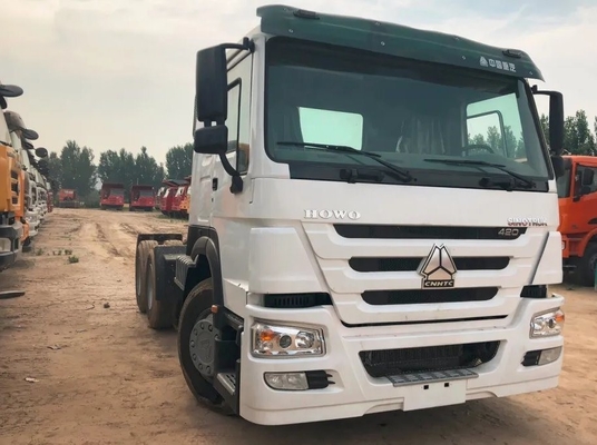 Heavy Duty Used Sinotruk Tractor Truck Head Trailer Tow ISO Certified Euro 2 Emission Standard