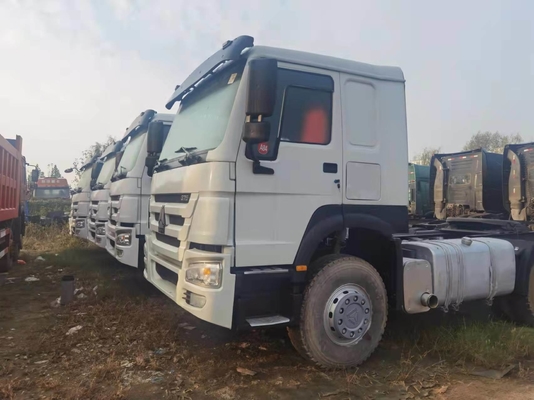 Heavy Duty Used Sinotruk Tractor Truck Head Trailer Tow ISO Certified Euro 2 Emission Standard