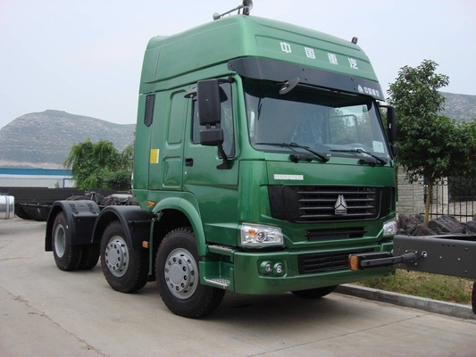 Tubeless Tire Design Used Sinotruk HOWO 371 Truck Head Tractor Dump Truck at Discount
