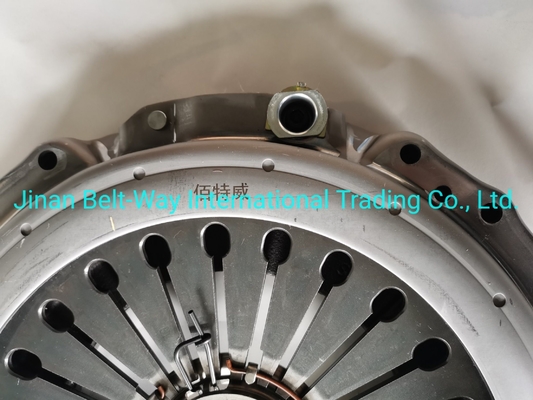 Standard Clutch Plate Az9725160100 for Sinotruk HOWO Truck Parts in South Asia Market