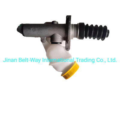Sinotruk HOWO Truck Parts Clutch Master Cylinder Wg9719230013 Wg9719230023 Black