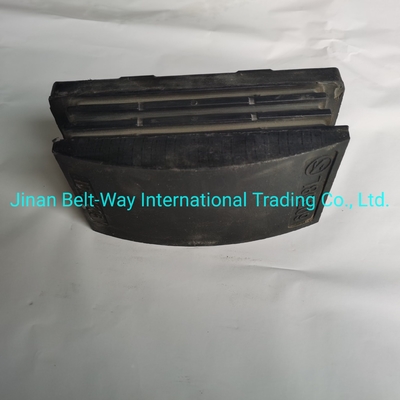 Brake System Parts Sinotruk HOWO Truck Dumper Rubber Seat Wg9925525286 with Standard
