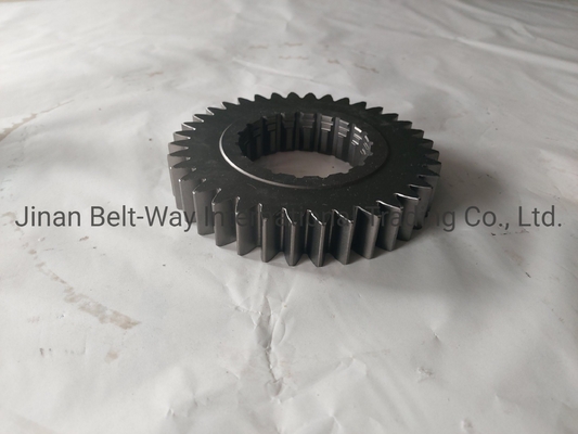 Sinotruk HOWO Truck Parts Hw19710 Transmission Gear Az2210040445 for South Asia Market