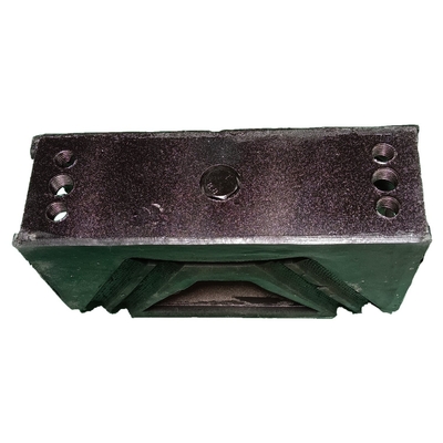 Wheel Driving System Parts Sinotruk HOWO Truck Engine Bracket Rubber Mounting Az9725590031