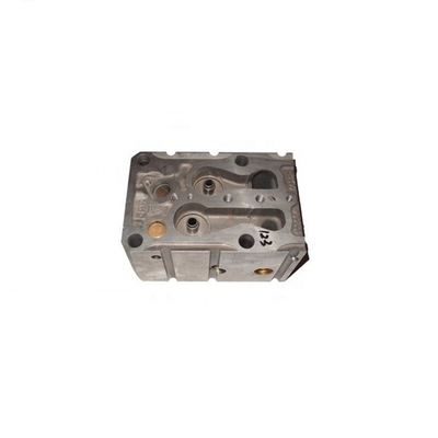 Sinotruk HOWO Wd615 Diesel Engine Cylinder Head Az1095040123 Customized Car Component
