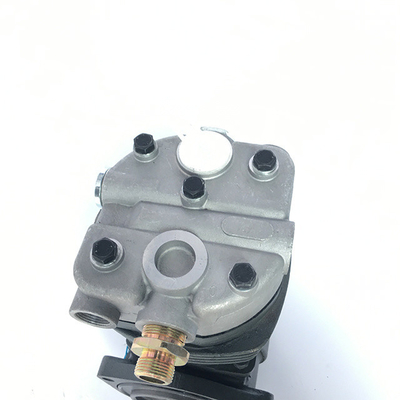 Engine Air Brake Compressor ME150591 Spare Part for Heavy Duty Vehicles at Made-in-.com