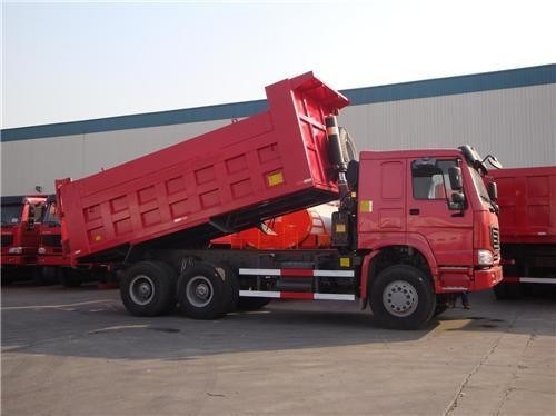 Radial Tire Design 371HP HOWO Tipper Truck for ≤5 Seats from Sinotruk