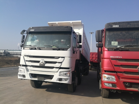 Heavy Duty Sinotruk HOWO Tipper Truck with Manual Transmission