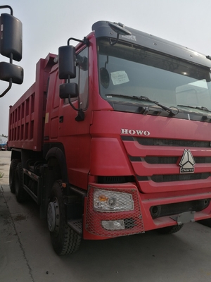 Sinotruk HOWO Dump Trucks Heavy Duty Tipper Trucks 5800*2300*1500mm with Consumption