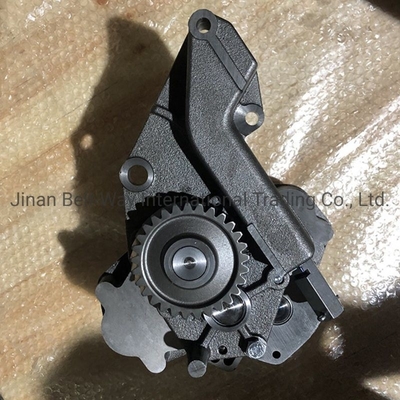 100% Tested Sinotruk HOWO Deutz Tractor Oil Pump Az1500070021A with Standard
