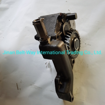Sinotruk HOWO Truck Parts Engine Oil Pump Az1500070021A with Advanced Technology
