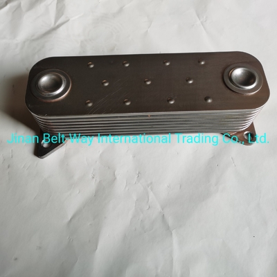 Sinotruk HOWO Truck Oil Cooler Vg1500010334 Brake System Component in Black Color