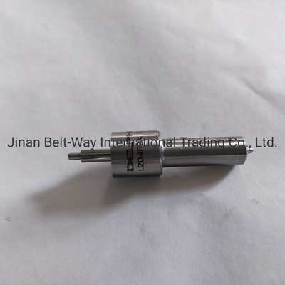 Sinotruk HOWO Parts Truck Spare Parts Injector Nozzle L204pba for Claiming a Refund
