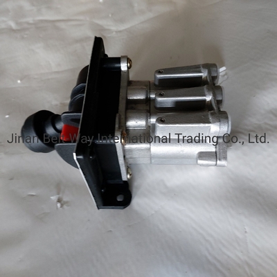 Sinotruk HOWO Truck Parts Truck Spare Parts Hand Brake Valve Wg9000360165 for Market