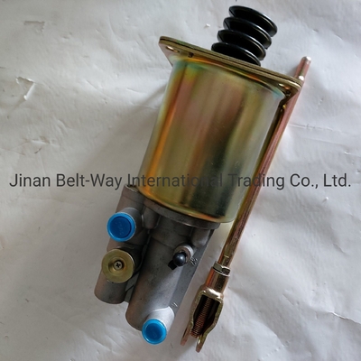 Sinotruk HOWO Truck Parts Clutch Booster Cylinder Wg9719230030 with Low Shipping Cost